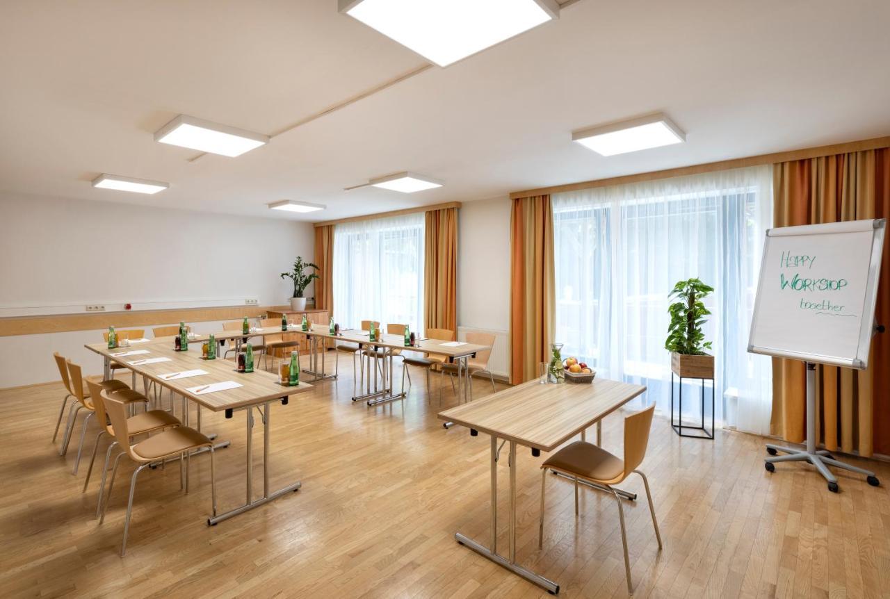 Jufa Hotel Bruck An Der Mur - Im Weitental Екстериор снимка